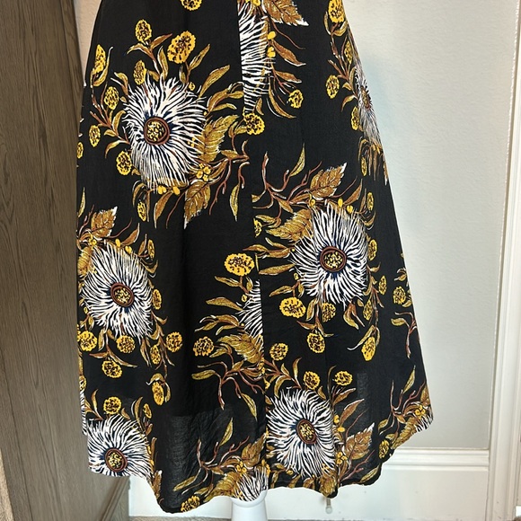Madewell: Flowy Short Sunflower Dress - Picture 4 of 13